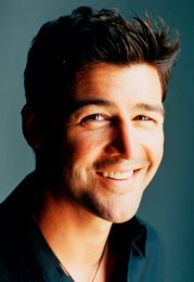 Kyle Chandler